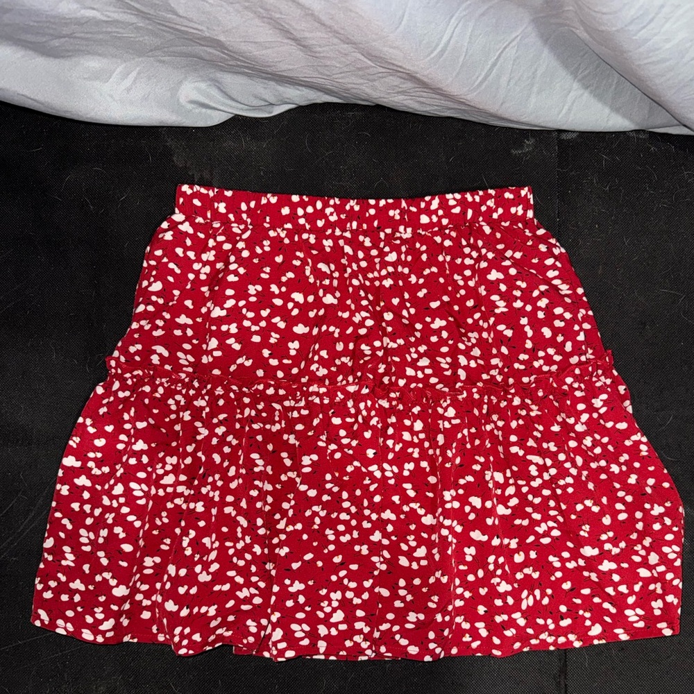 SHEIN Red and White Floral Mini Skirt